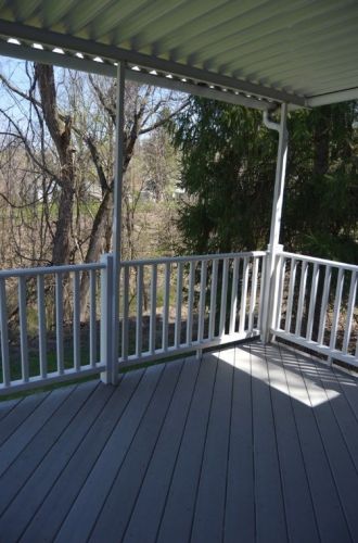 1351 Strawn Ave, New Kensington PA  15068-5735 exterior