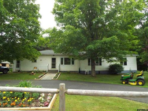 307 Silver Spur Rd, Purling, NY 12470-3306