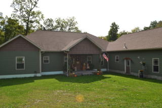 41 Woodridge Dr, Warren, PA 16365-4275