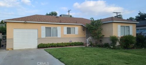 7408 Oak Park Ave, Van Nuys CA  91406-2632 exterior