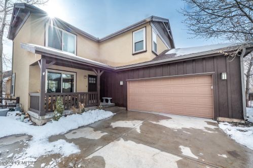 1216 Foxcrest Dr, Park City, UT 84098-6330
