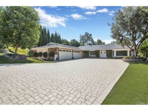 732 Panorama Rd, Fullerton, CA 92831-1028