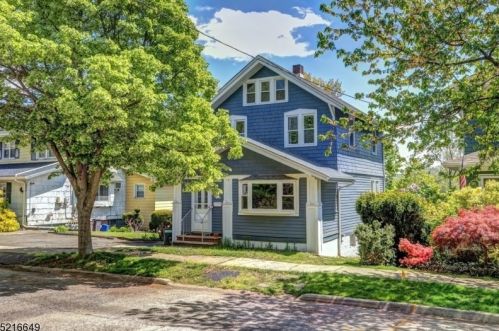 153 Overpeck Ave, Ridgefield Park, NJ 07660-1503