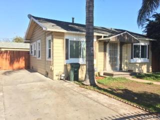 3853 Josephine St, Lynwood, CA 90262-4429
