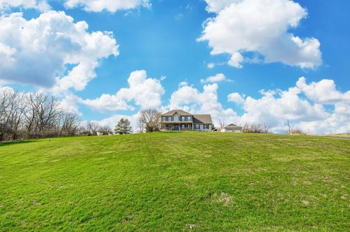 5550 Goodson Rd, West Jefferson, OH 43162-9575