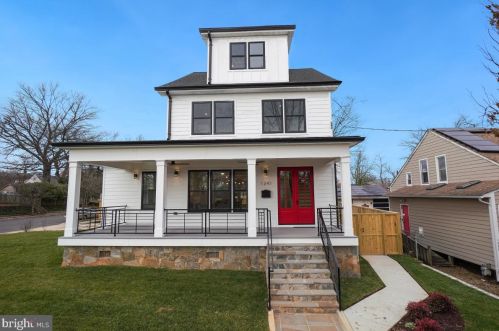 1241 Geranium St, Washington, DC 20012-1733