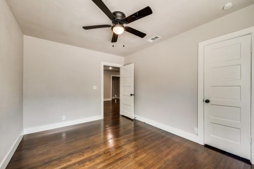 4220 Lisbon St, Fort Worth TX  76107-6419 exterior