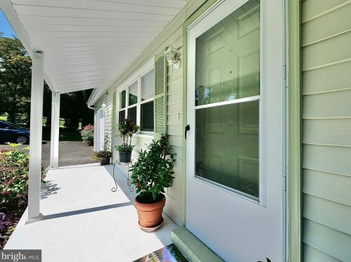 1694 Bethel Rd, Boothwyn PA  19060-2049 exterior