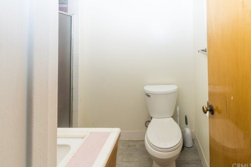 921 Sage Ave, Rialto CA  92376-4411 exterior