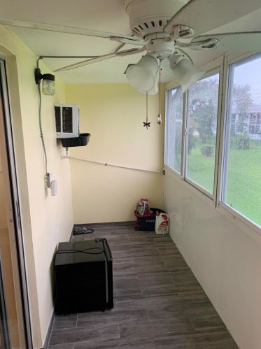 41 Bedford B, West Palm Beach FL  33417-2278 exterior