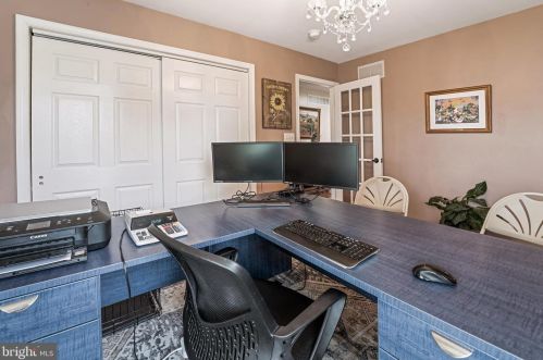 138 Gentry Dr, Swedesboro NJ  08085-3072 exterior