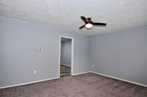 1206 Bermuda Dr, Marion OH  43302-1669 exterior