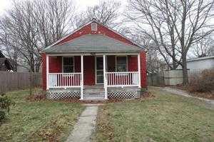 50 Furman Ln, Canaan Lake, NY 11772-3618