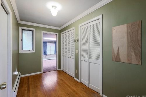 161 Heritage Rd, Putnam CT  06260-2737 exterior