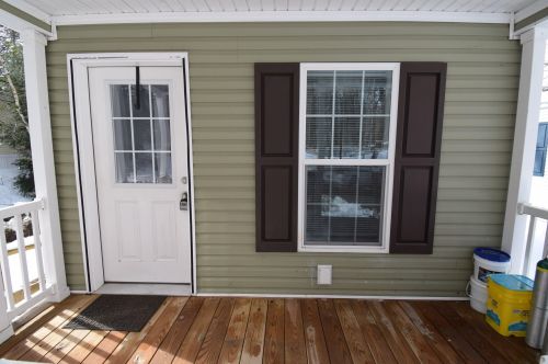 15 Nicholas Cir, Danville NH  03819-3198 exterior