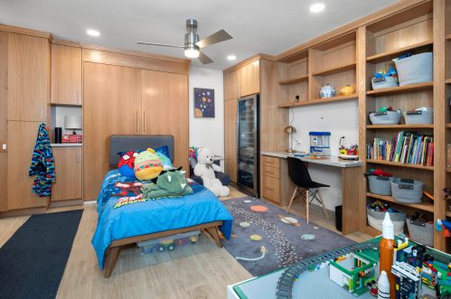 4619 Orchard Ave, San Diego CA  92107-3532 exterior