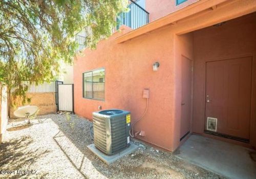 3172 4 St, Tucson AZ  85716-4508 exterior