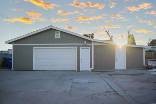 1183 Flamingo Ave, El Cajon CA  92021-3323 exterior