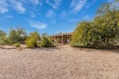 806 367 Ave, Tonopah AZ  exterior