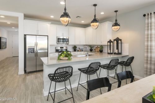 2548 Morrison Ave, Casa Grande, AZ 85122-6282