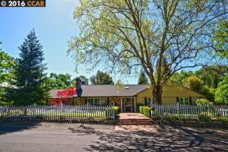 17 Crest Estate Dr, Alamo, CA 94507-2625