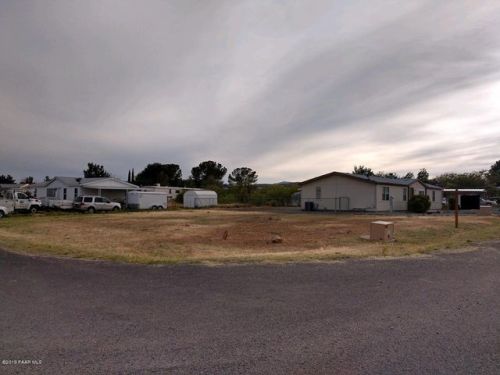 20533 Cholla Dr, Bensch Ranch, AZ 86333-2233