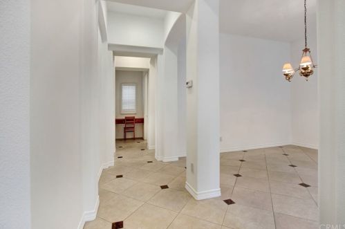 24613 Garland Dr, Santa Clarita CA  91355-4962 exterior