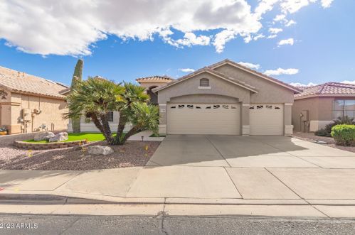 17483 Goldwater Dr, Sun City, AZ 85374-2971
