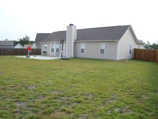 1905 Elsie Cir, Belville, NC 28451-9216