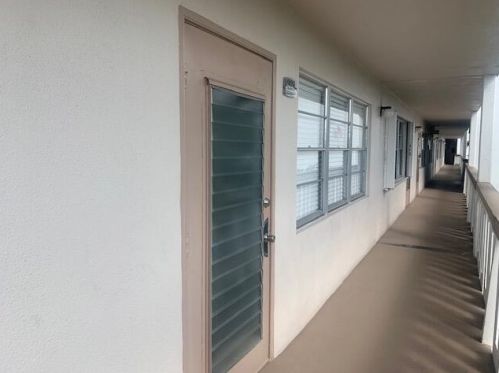 228 Southampton B, West Palm Beach, FL 33417-2345