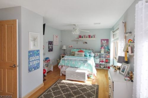 46 Summerfield Rd, Belvidere NJ  07823-2712 exterior