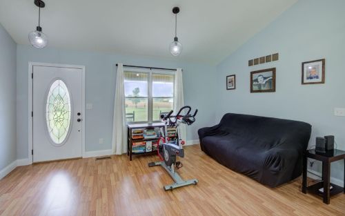 4004 Pansy Rd, Clarksville, OH 45113-8667