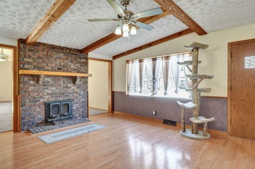 30427 Beachview Ln, Waterford WI 53185-3455 exterior