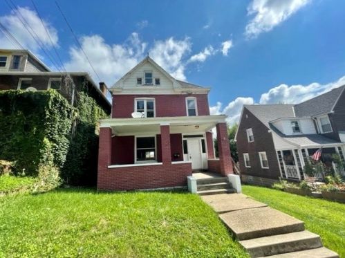 2113 Orchard St, Whitaker PA  15120-2603 exterior