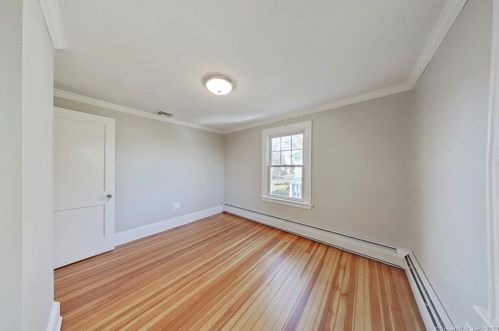 35 Riverview Rd, Rocky Hill CT  06067-1569 exterior