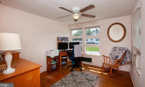 252 Redwood St, Hummelstown PA  17036-2619 exterior