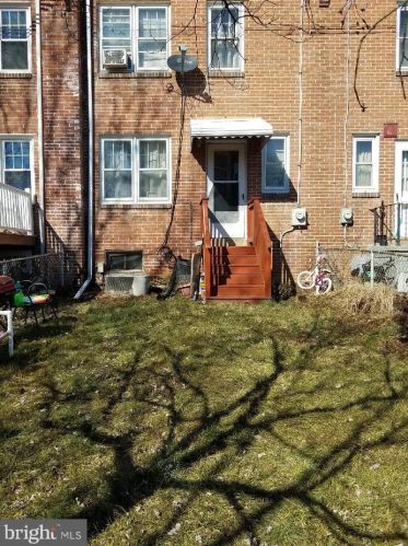 408 New Rd, Wilmington, DE 19805-5121