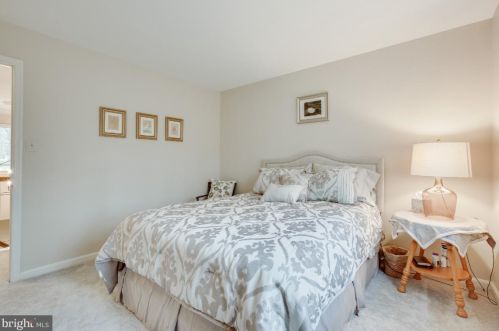 13874 Amy Ln, Nokesville VA  20181-3210 exterior