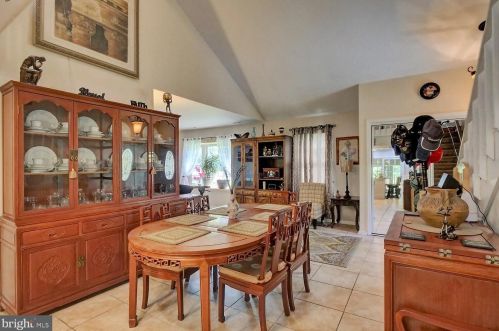 337 Pine Valley Rd, Dover DE  19904-7112 exterior