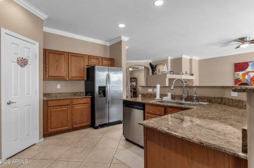 3370 Canary Way, Chandler, AZ 85286-5682