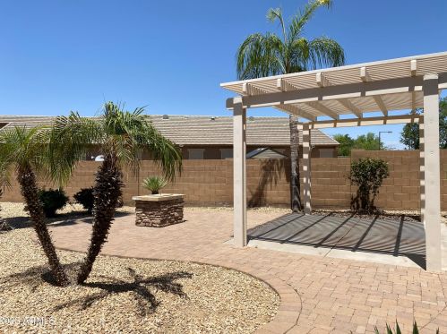13625 175th Dr, Sun City, AZ 85388-5075