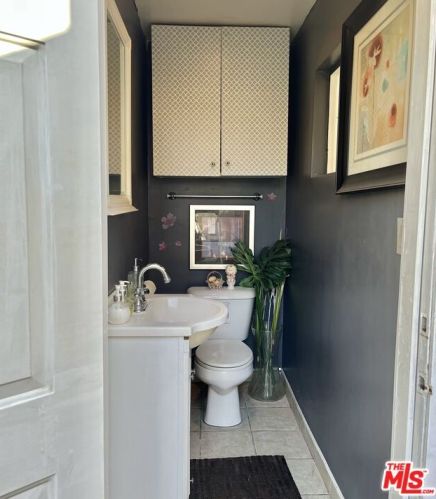 1007 San Rafael Ave, Glendale CA  91202-2414 exterior