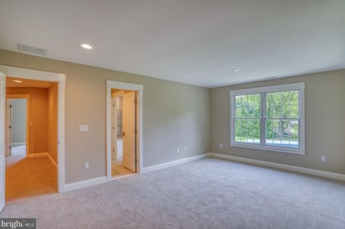 94 Wolf Creek Cir, Dover DE  19901-4917 exterior