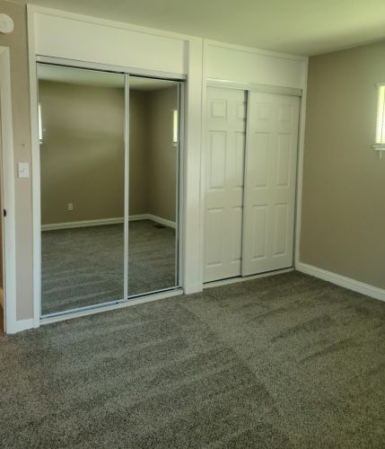 8905 Daly Rd, Cincinnati OH 45231-4635 exterior