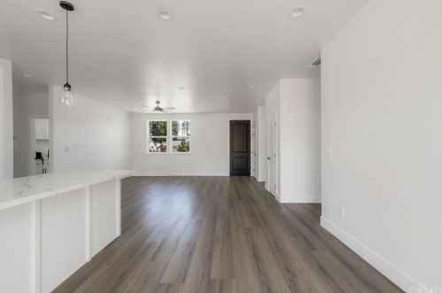 6081 Maxwood Dr, Paradise CA  95969-4348 exterior