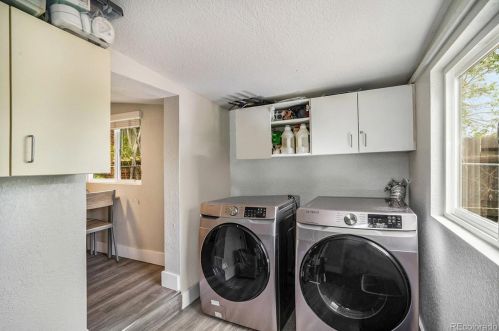 624 Stuart St, Denver CO 80204-2937 exterior