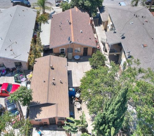 2831 Cade St, Long Beach CA 90805-3326 exterior