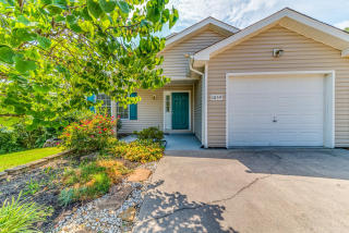 1059 Ashley Michelle Ct, Knoxville, TN 37934-7066