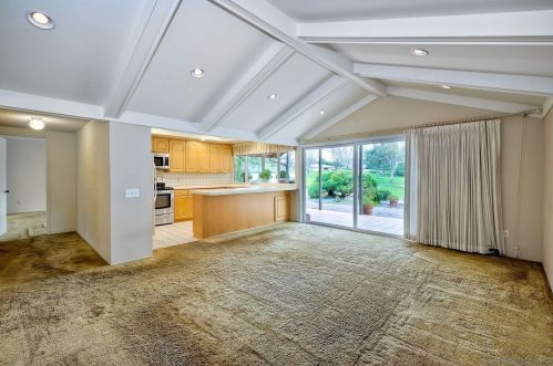 17317 Campillo Dr, San Diego CA  92128-2149 exterior