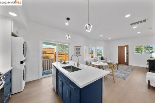 1836 Russell St, Berkeley CA  94703-2154 exterior